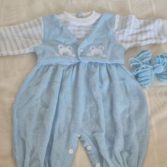 Charming Blue Baby Footie with Bear Embroidery - Picture 14 of 16